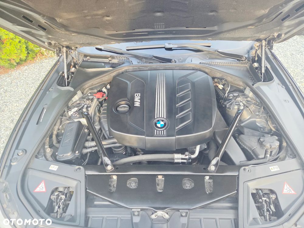 BMW Seria 5 - 36