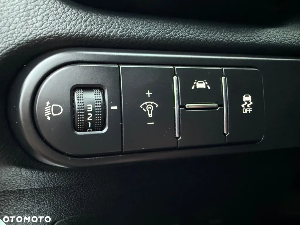 Kia Ceed 1.0 T-GDI ISG Platinum Edition - 23