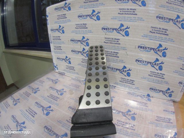 Pedal A2043000004 MERCEDES C S204 W204 FASE 2  2012 200CDI 136CV 5P PRETO - 2
