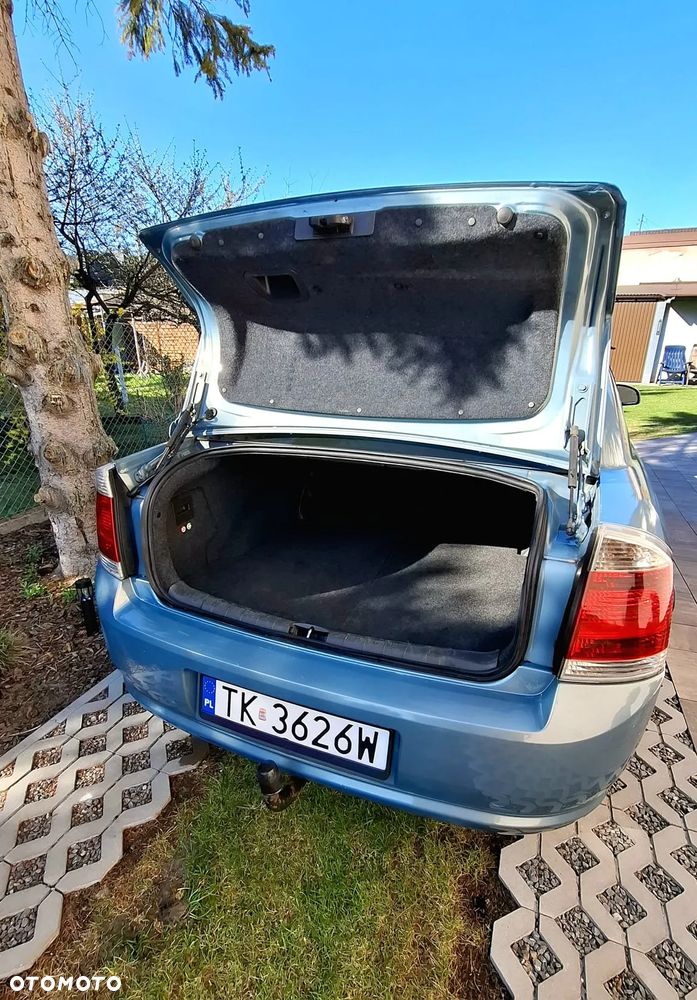 Opel Vectra 1.8 Cosmo - 5
