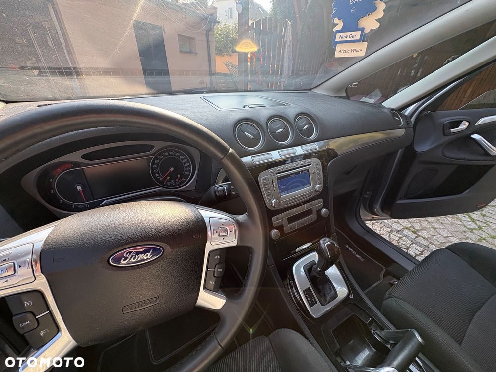 Ford S-Max 2.0 TDCi DPF Titanium MPS6 - 29