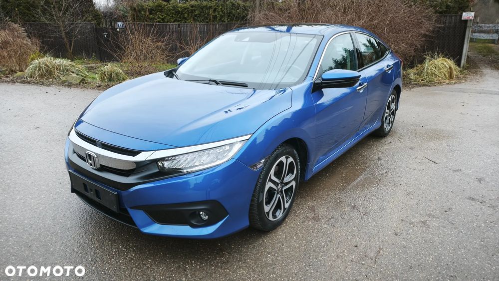 Honda Civic 1.5 i-VTEC Turbo CVT Elegance - 24