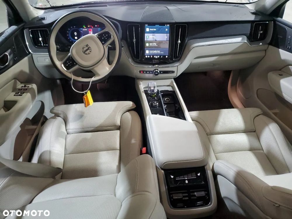 Volvo XC 60 - 8