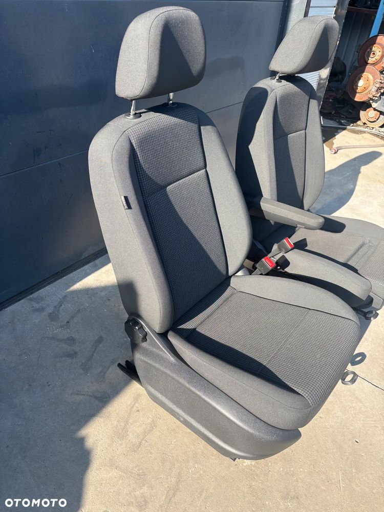 Vw Caddy IV V 2K7 fotele przód komplet prawy lewy - 8