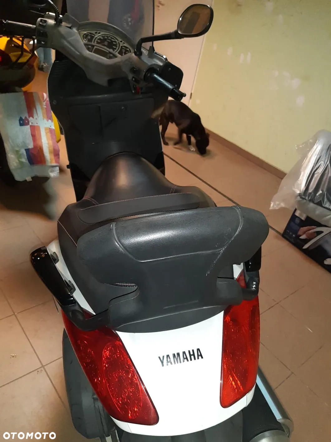 Yamaha X-max - 9