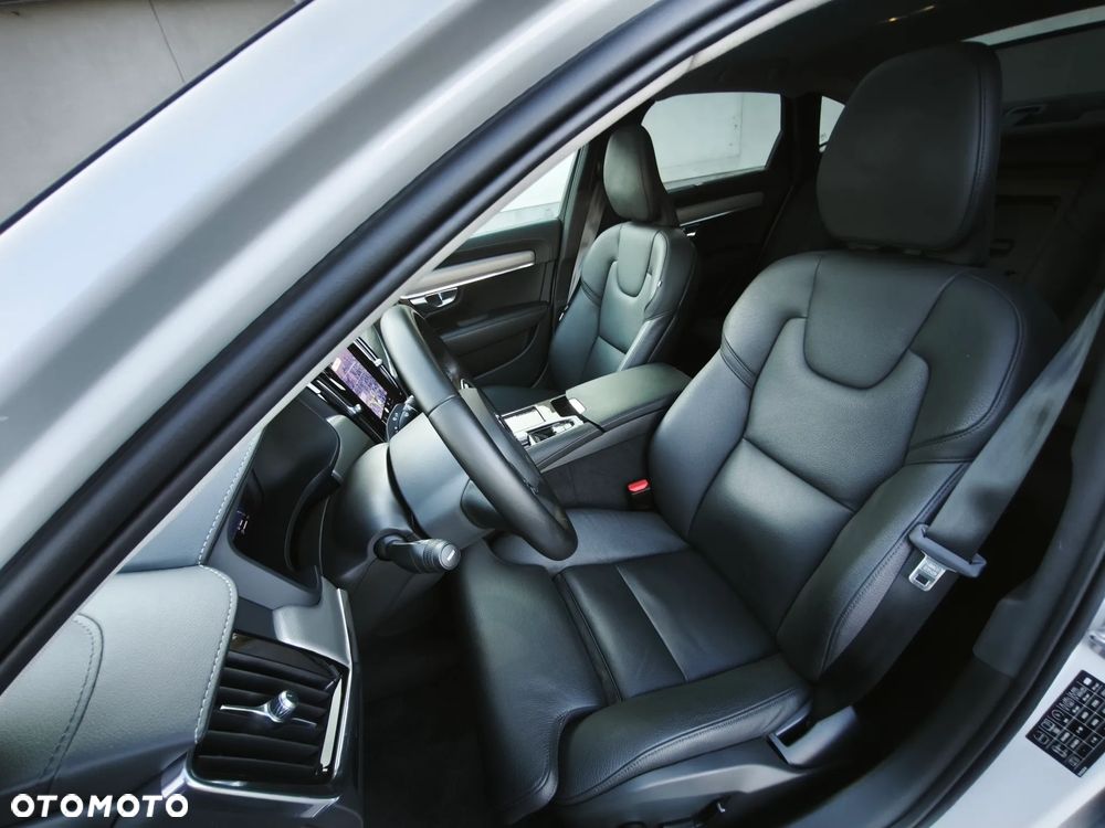 Volvo S90 T8 Recharge AWD Ultimate Dark - 23