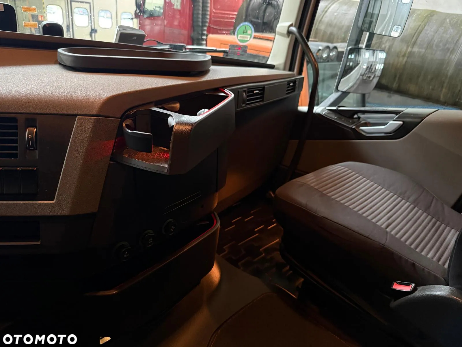 Volvo FH4 - 10