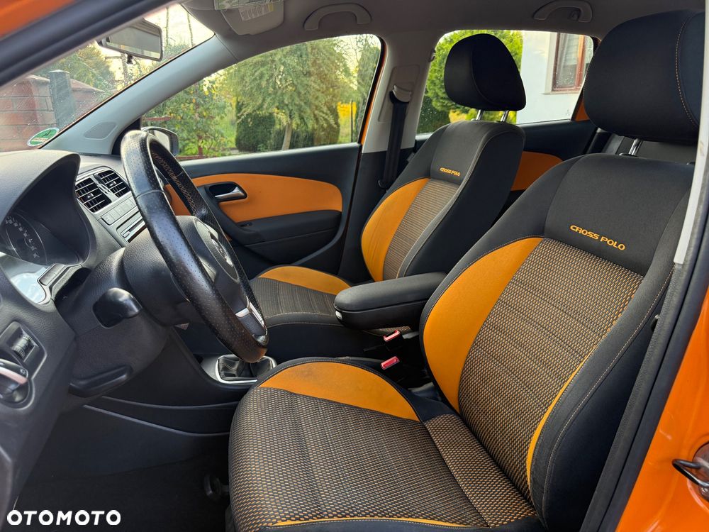 Volkswagen Polo Cross 1.4 16V - 18