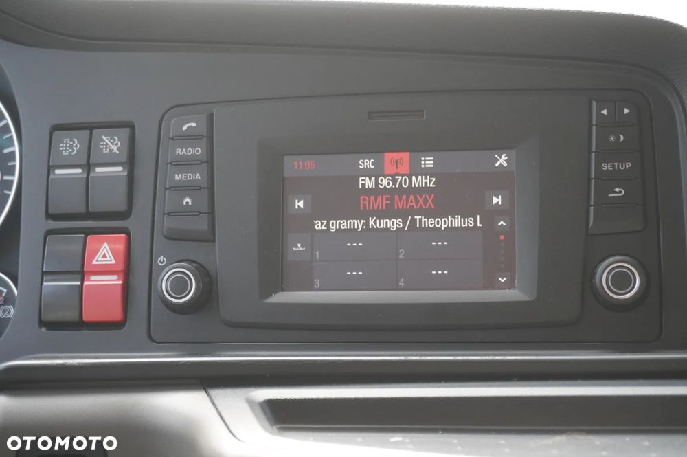 MAN TGL 12.190 / Zabudowa chłodnia 14 EPAL / Carrier Xarios 500 / 3 szt. - 27