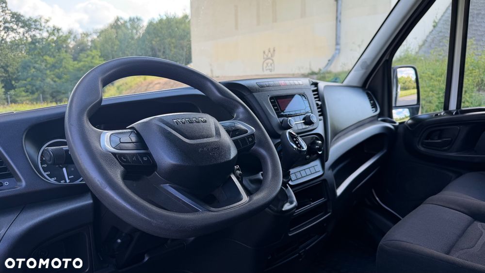 Iveco DAILY - 10
