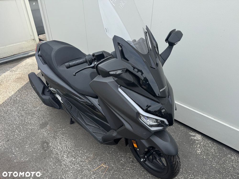 Honda NSS - 2
