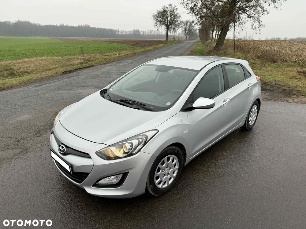 Hyundai i30 1.4 Comfort - 1