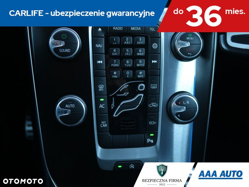 Volvo V40 - 18