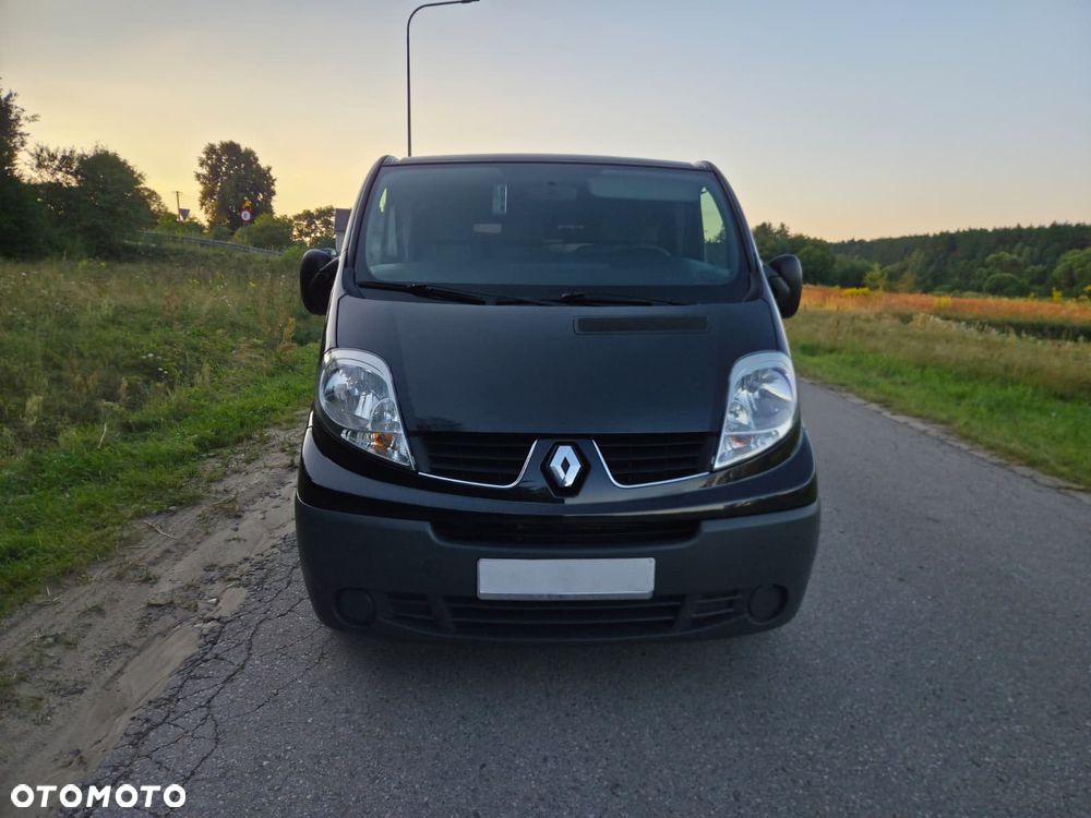 Renault Trafic - 1