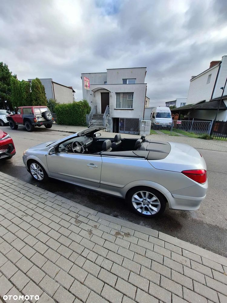 Opel Astra - 8
