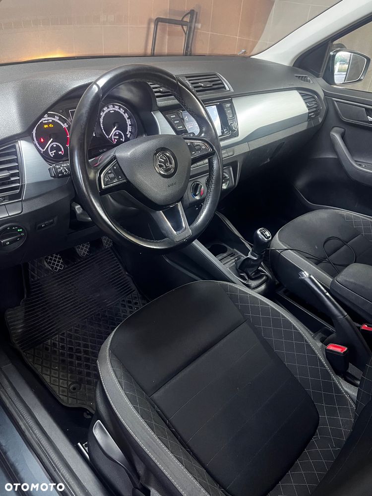 Skoda Fabia 1.0 Ambition - 4