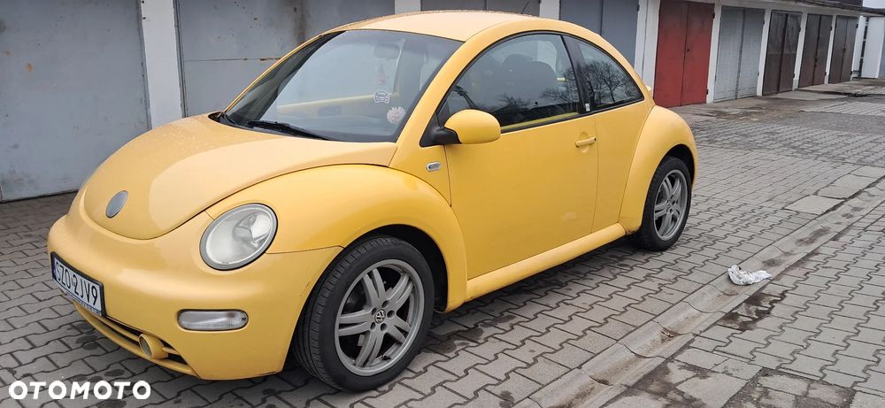 Volkswagen New Beetle - 8