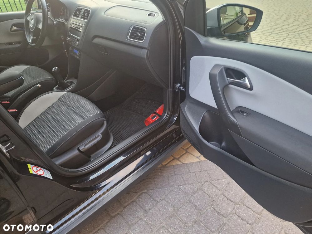 Volkswagen Polo Cross - 15