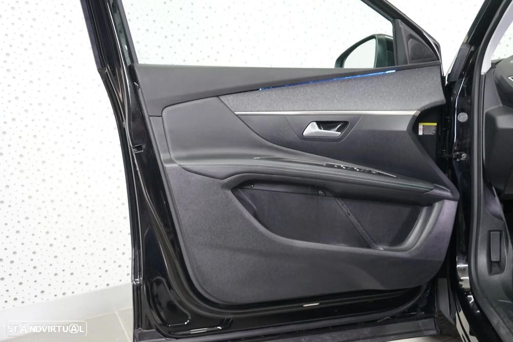 Peugeot 3008 1.2 PureTech Allure - 18