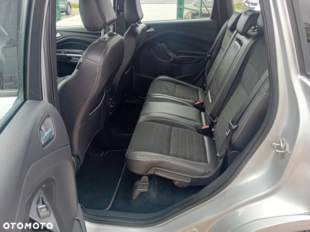 Ford Kuga - 9