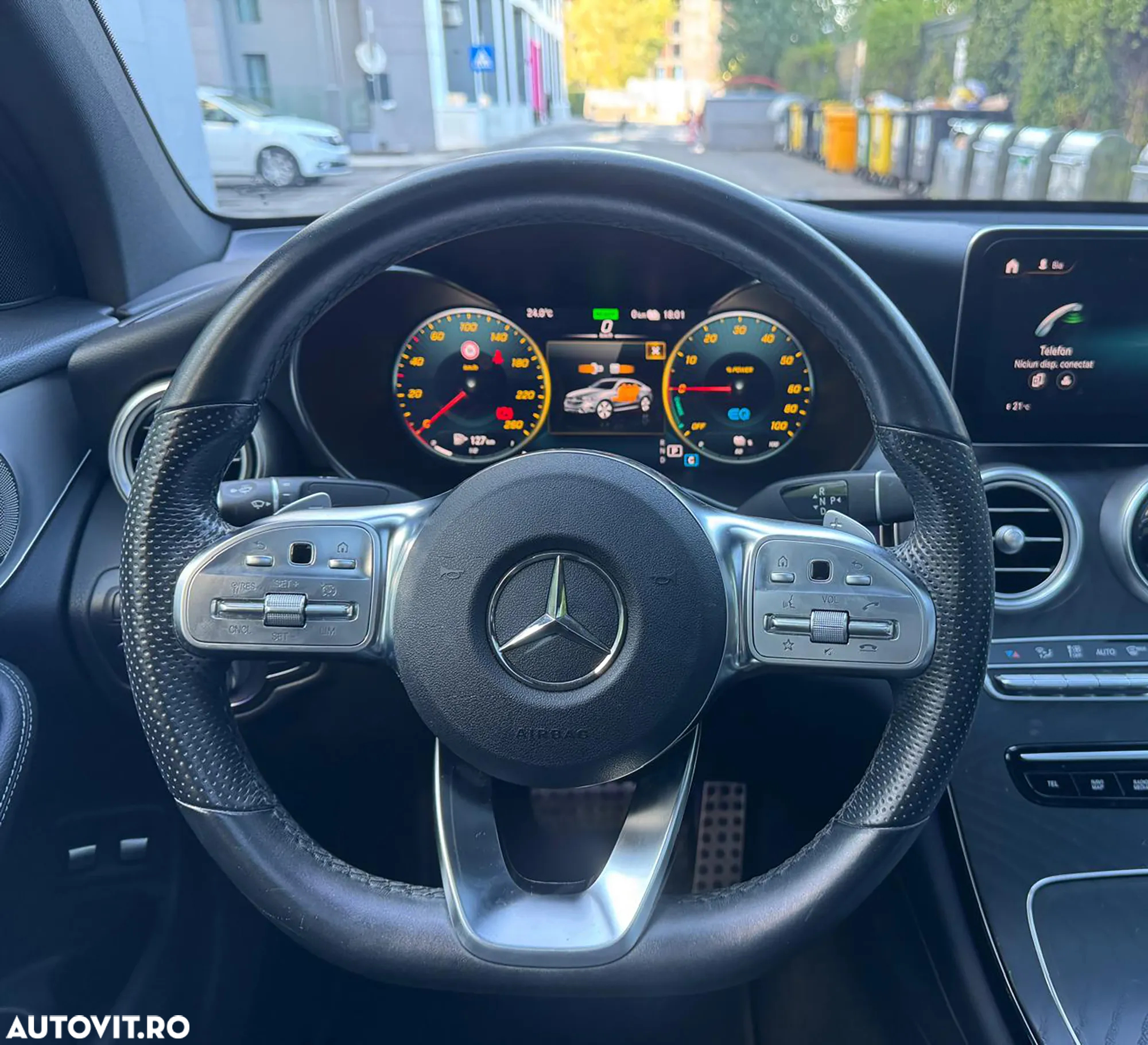Mercedes-Benz GLC Coupe ver-300-e-4matic-9g--tronic-amg-line - 15