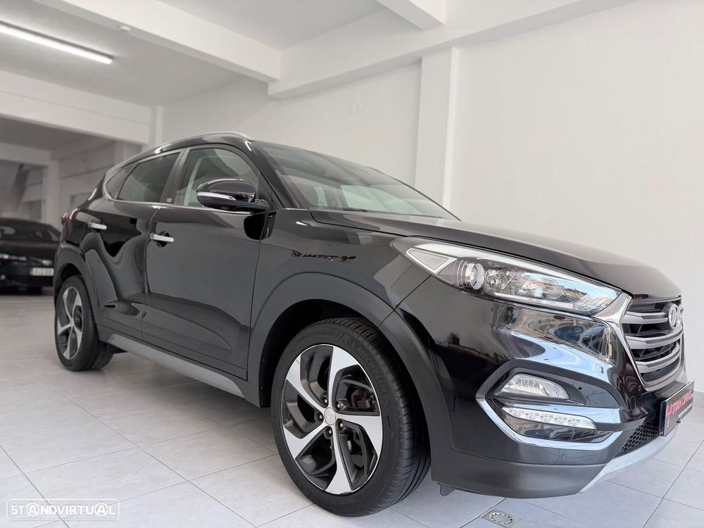 Hyundai Tucson 2.0 CRDi 4WD Auto Premium - 11