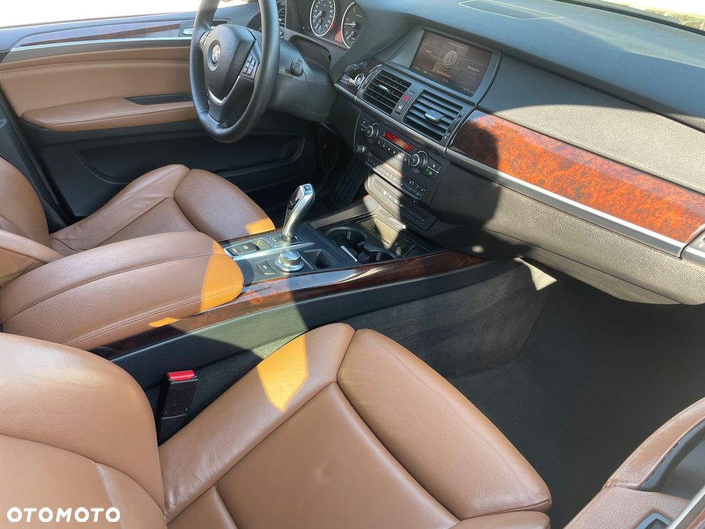 BMW X5 xDrive30d - 27