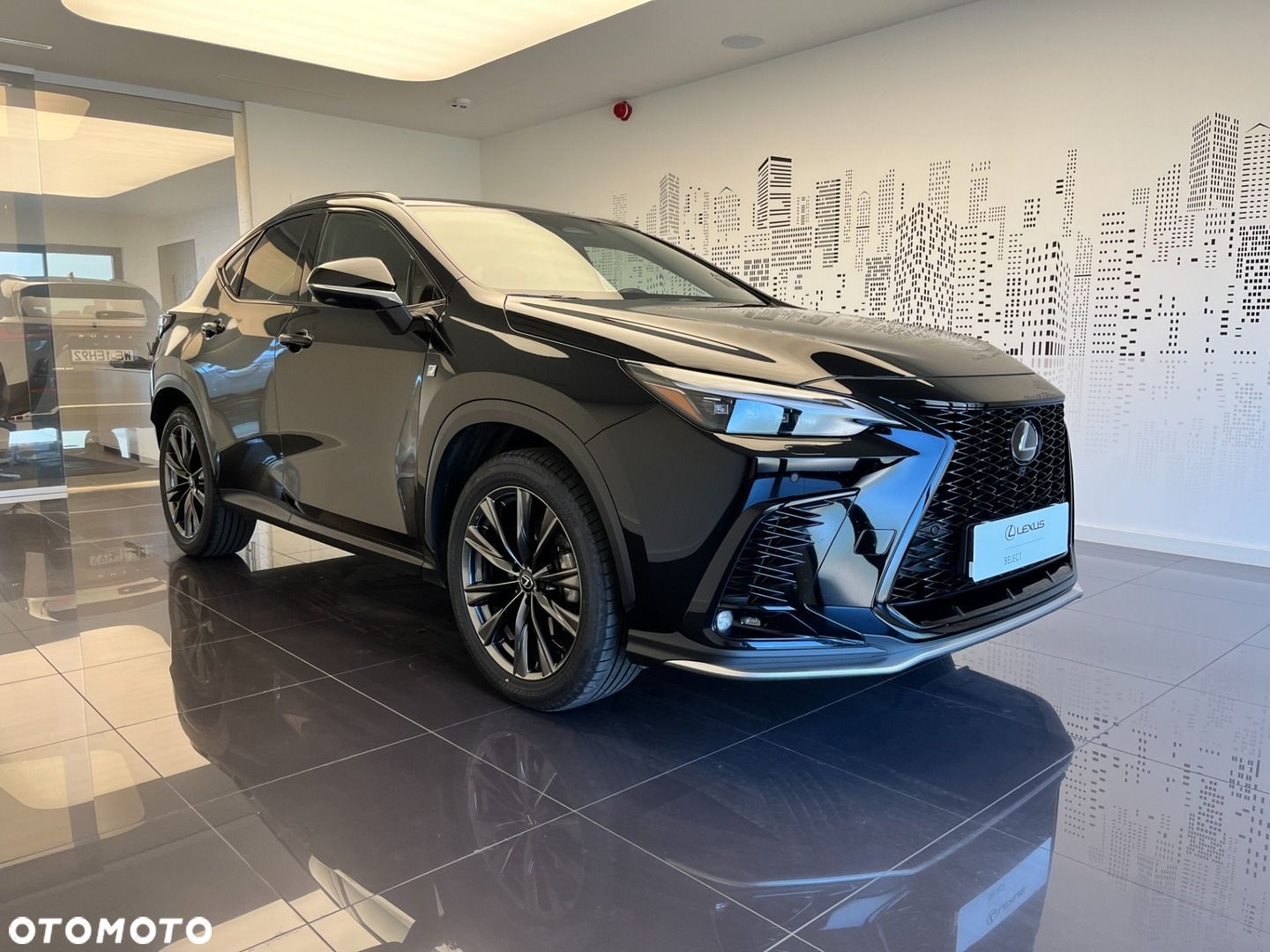 Lexus NX - 1