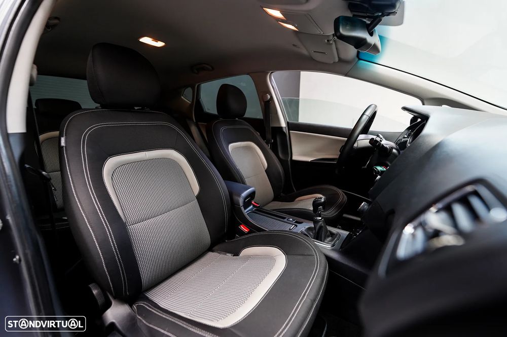 Kia Ceed 1.4 CRDi TX - 4
