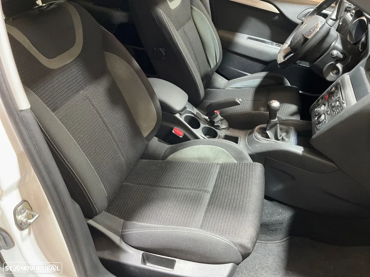 Citroën C4 1.2 PureTech Feel - 9