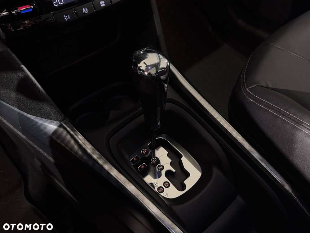 Peugeot 2008 - 24