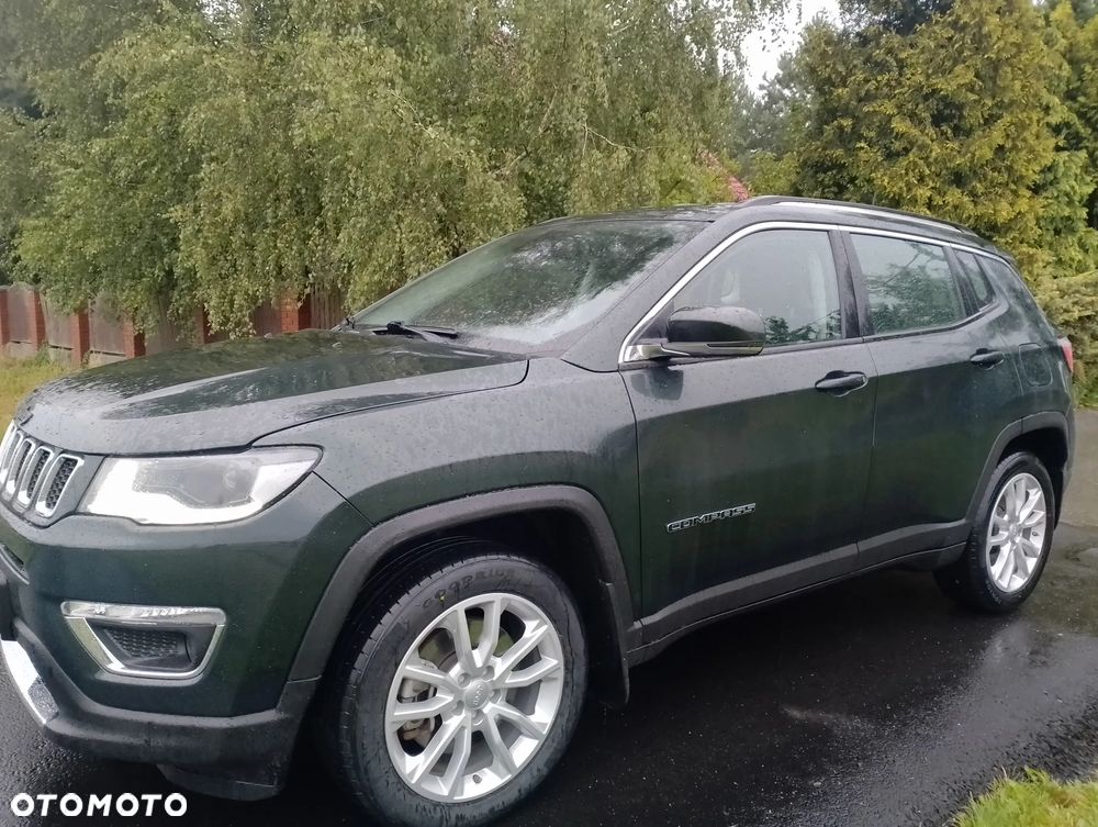 Jeep Compass - 1