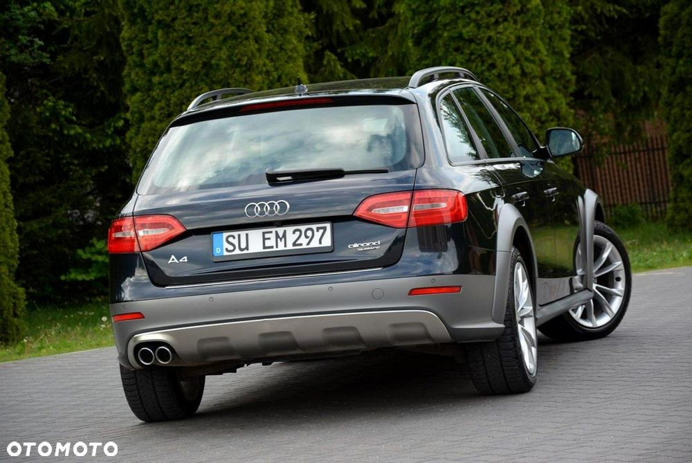 Audi A4 Allroad 2.0 TDI Quattro S tronic - 12