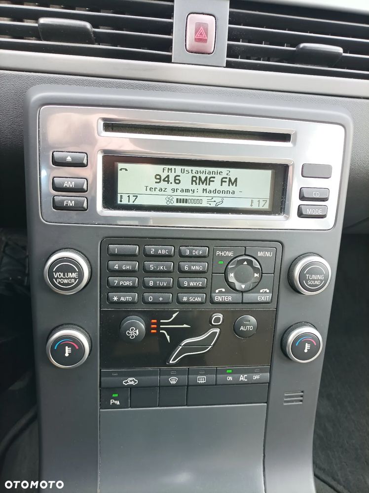 Volvo V70 2.0D Summum - 25