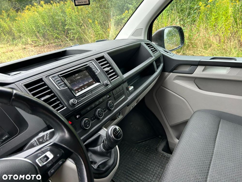 Volkswagen Caravelle 2.0 TDI L1 Comfortline - 6