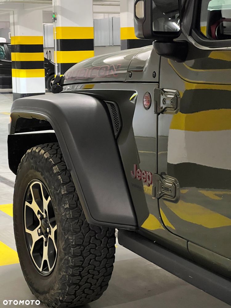 Jeep Wrangler - 5