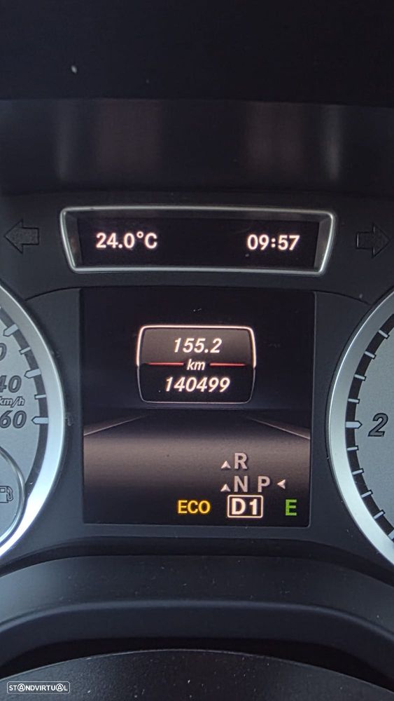 Mercedes-Benz A 200 CDI Avantgarde Automatic - 14