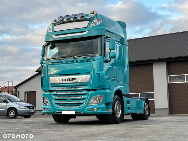 DAF XF106.480 / EURO 6/  2018 / RETARDER / AUTOMAT /NOWE OPONY /  Z NIEMIEC/ KLIMA POSTOJOWA / ACC / 550000km SERWISOWANY/ PO KONTRAKCIE SERWISOWYM / ZADBANY / SuperSpaceCab/ OKAZJA