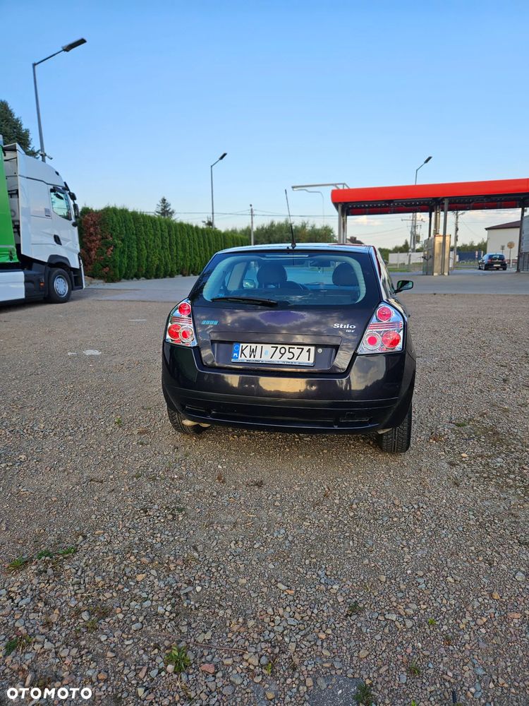 Fiat Stilo - 11