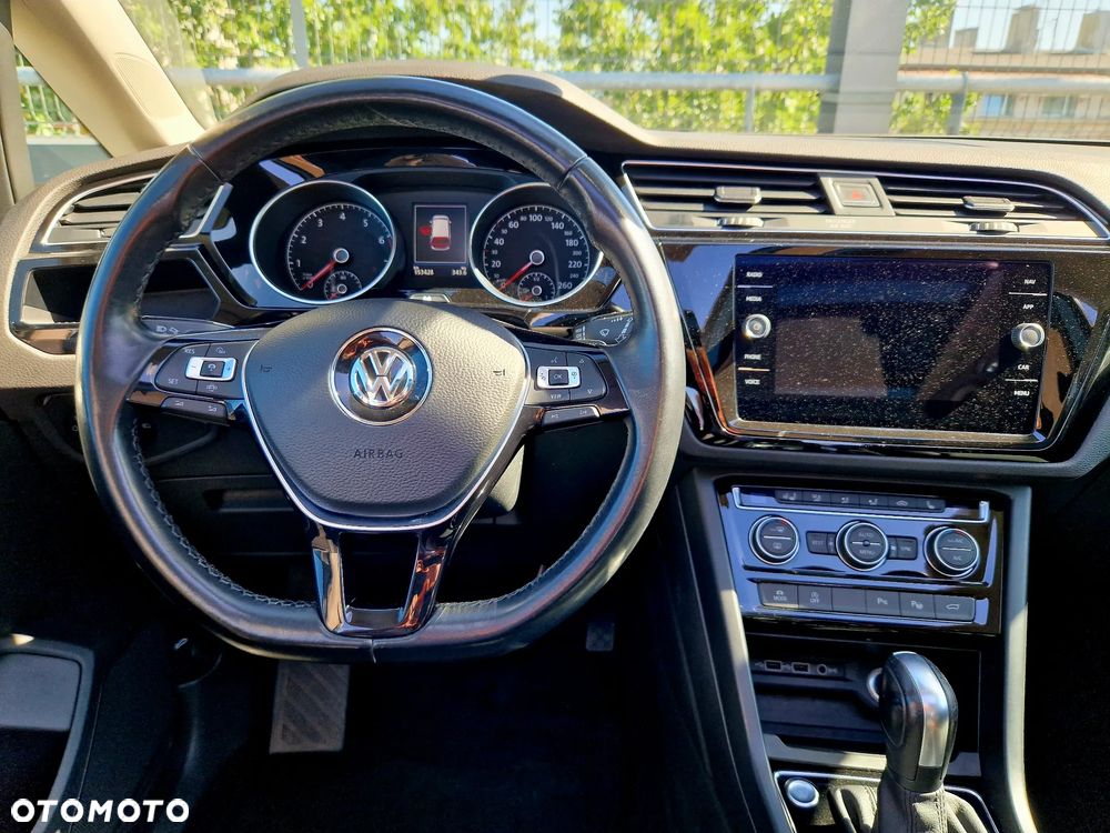 Volkswagen Touran 1.5 TSI EVO Highline DSG - 32
