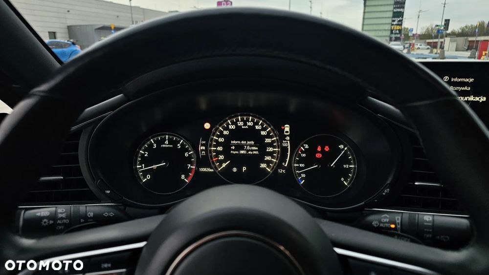 Mazda 3 2.0 mHEV AWD Hikari - 22