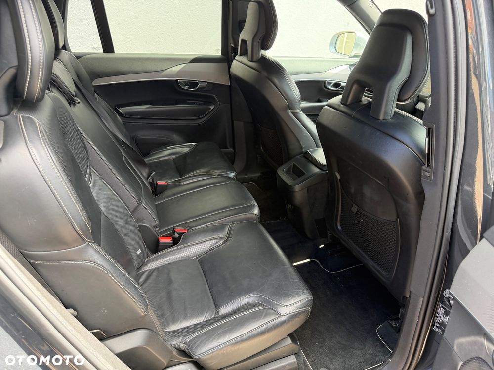 Volvo XC 90 D4 FWD R-Design 7os - 20