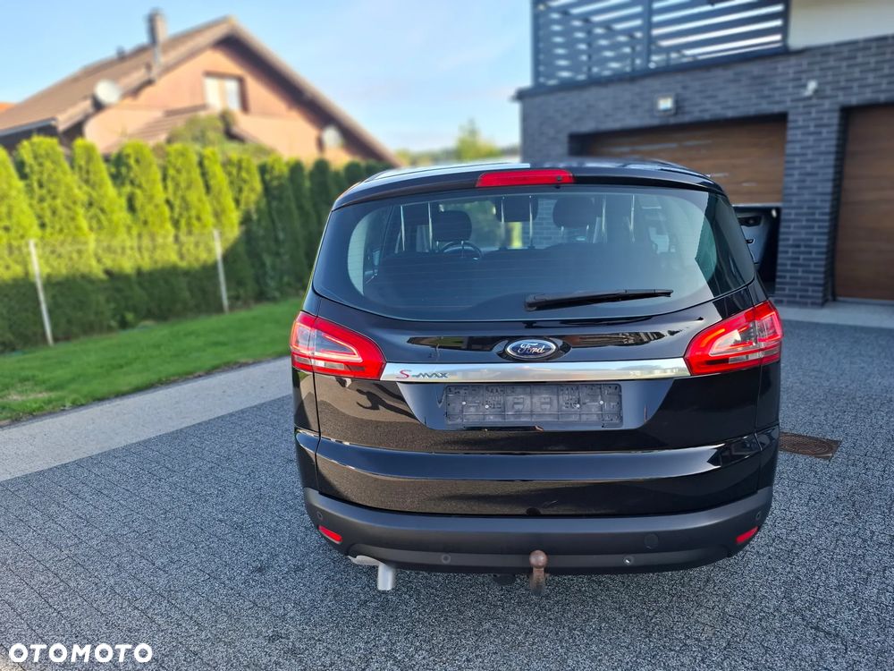 Ford S-Max - 8
