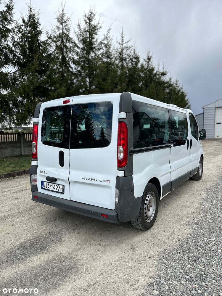 Opel Vivaro - 4
