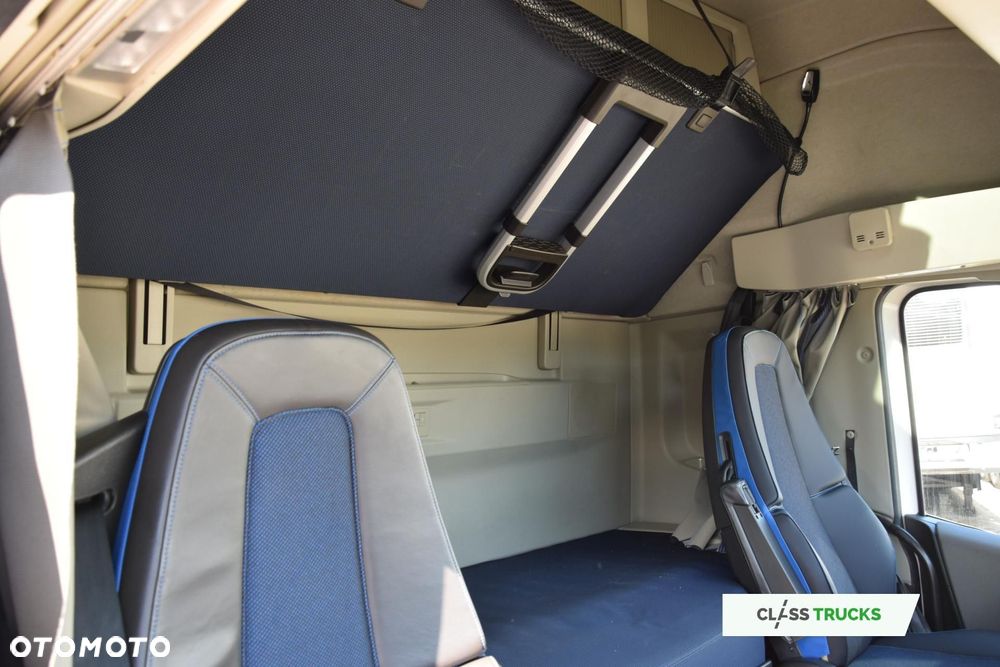 Volvo FH 500 Globetrotter XL Mega - 9