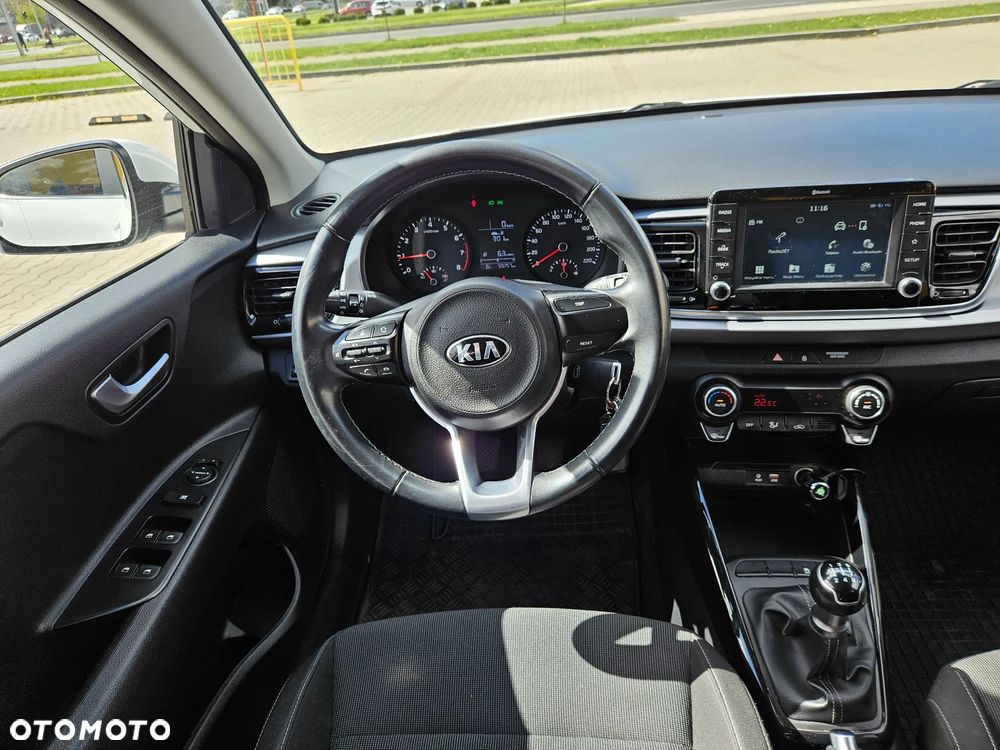 Kia Rio 1.2 L - 15