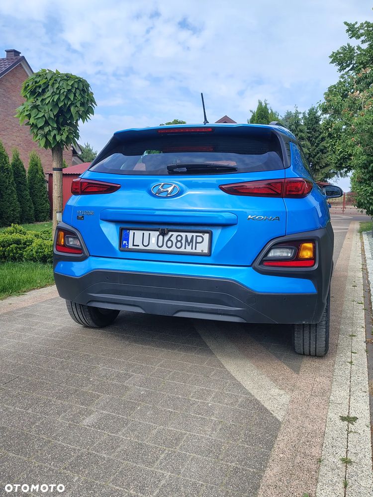 Hyundai Kona - 4