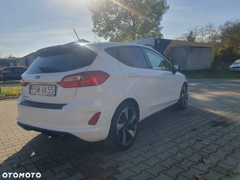 Ford Fiesta - 4