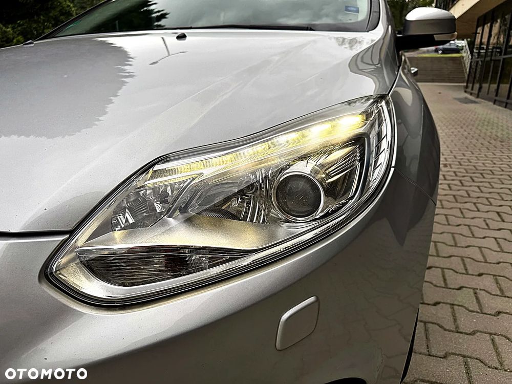 Ford Focus 1.6 TDCi DPF Titanium - 9