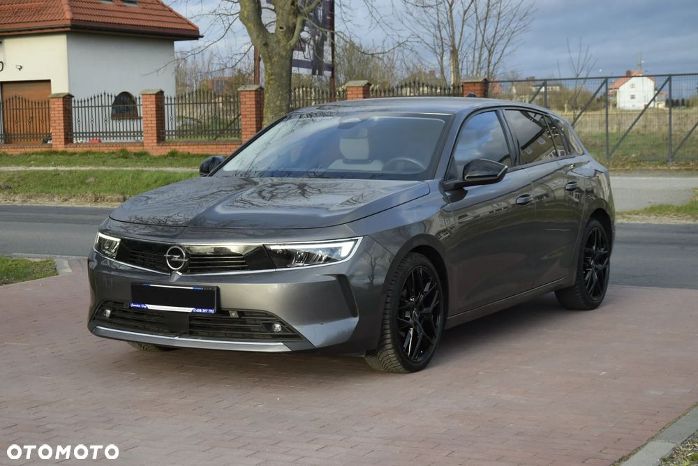 Opel Astra 1.2 T S&S - 1